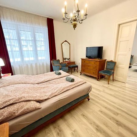 Mehdi Residence 1 ブダペスト エクステリア 写真
