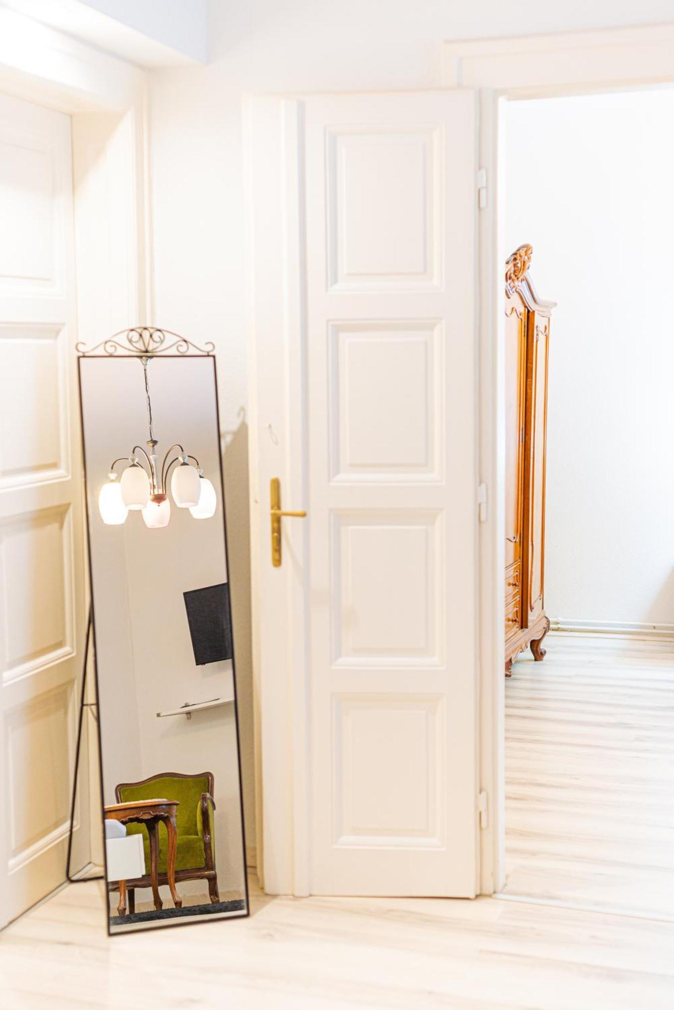 Mehdi Residence 1 ブダペスト エクステリア 写真